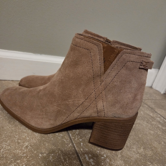 Zodiac Womens Tan Western Boho Ankle Chunky Heel Leather Suede Boot. Size 11 - Picture 3 of 10